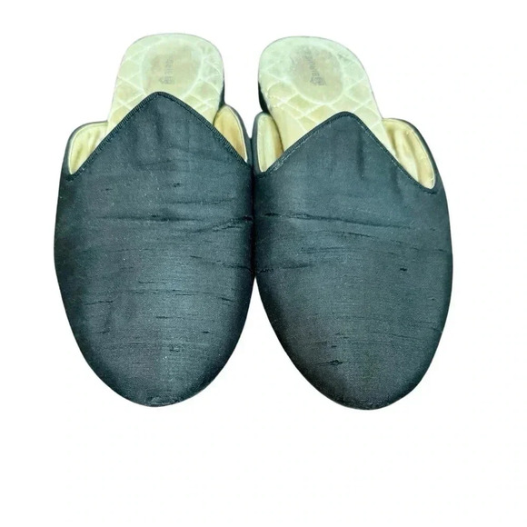 Birdies The Raven Mule in Satin Slubbed Shantung Black - Picture 5 of 11